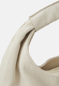 Gina Tricot GABBY BAG - Mala de mão - light beige