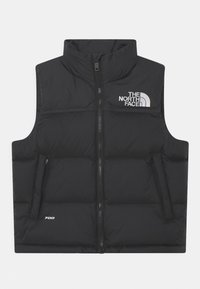Svart pufferväst med hög krage, hel dragkedja fram, sidofickor och vitt broderat logotyp. Har 700 fill power-isolering.