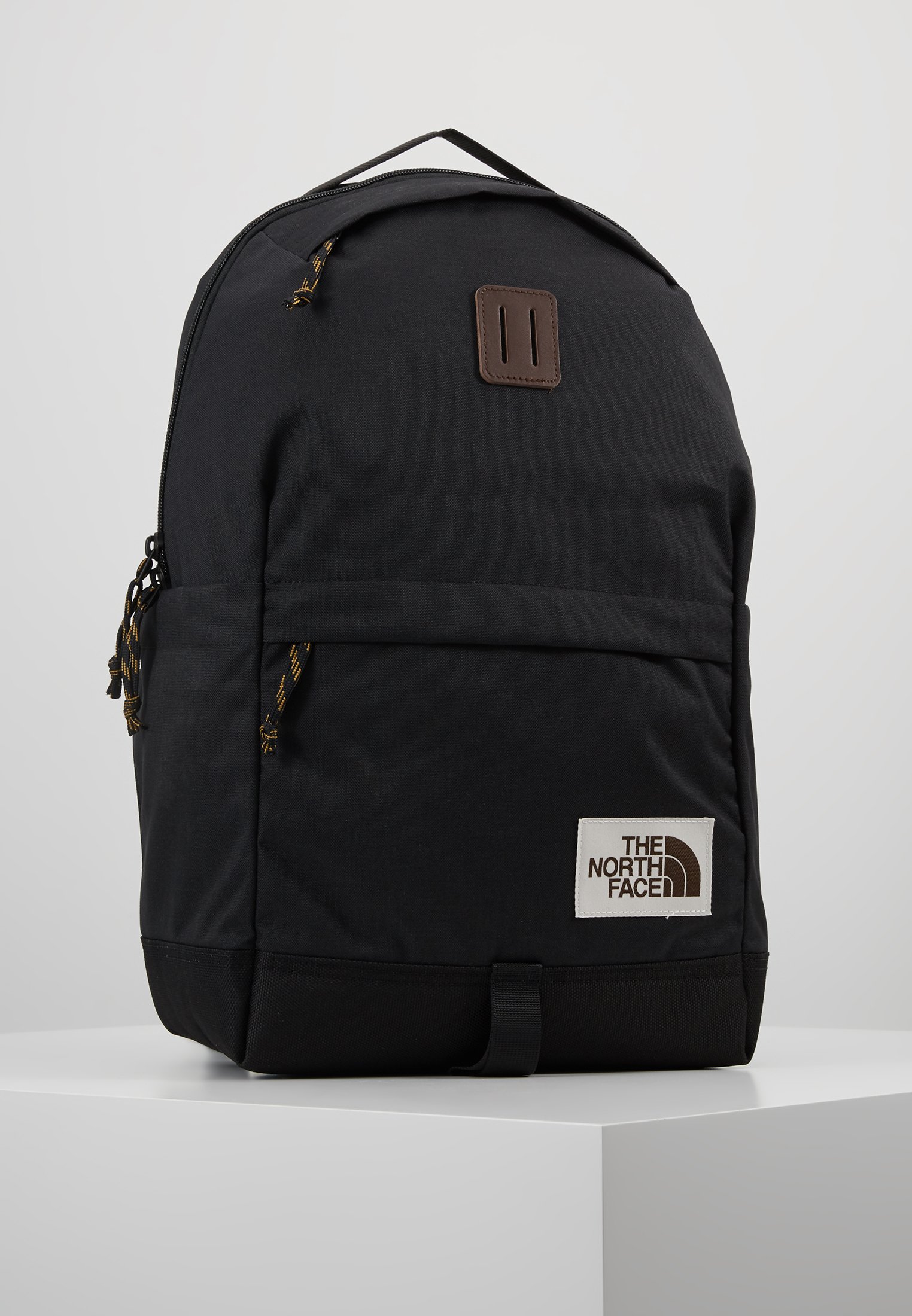 north face day pack