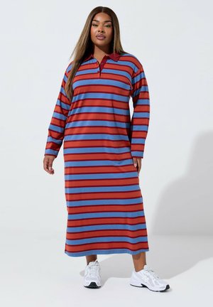 CASUAL   - Vestido ligero - red