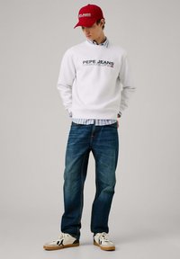 Pepe Jeans BYRON FS DK  - Tiesaus kirpimo džinsai - blue rigid denim