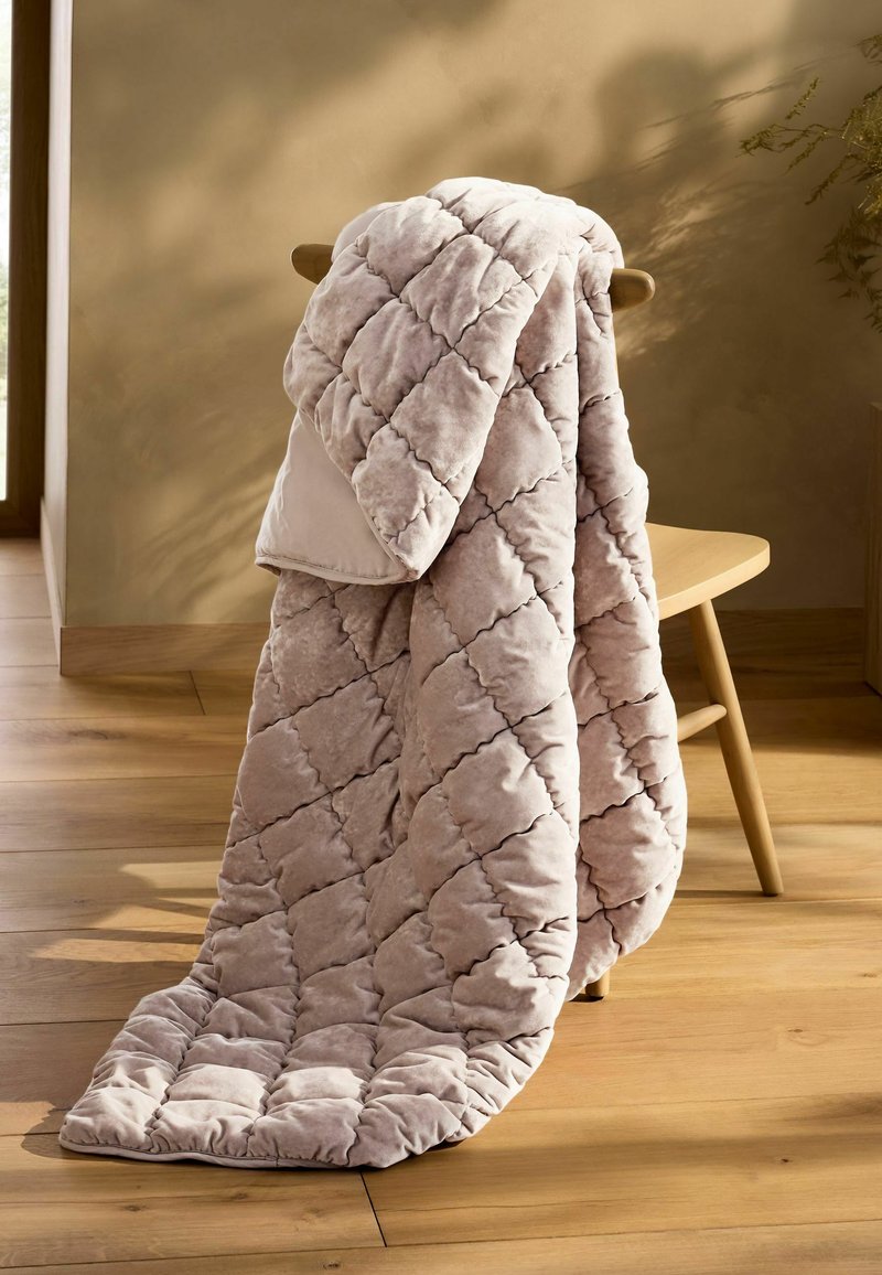 Next DARCIE TEXTURED QUILTED BEDSPREAD - Tagesdecke - natural/beige
