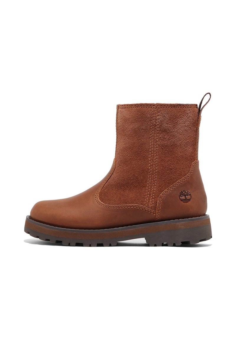 Botas de tobillo de cuero marrón con un acabado suave y un panel de ante texturizado. Con suela de goma y lengüeta para ponérselas fácilmente.