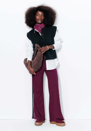 SANS MANCHES - Veste sans manches - marine