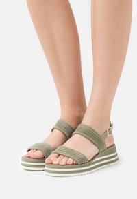 Tamaris Platform sandals - pistacchio