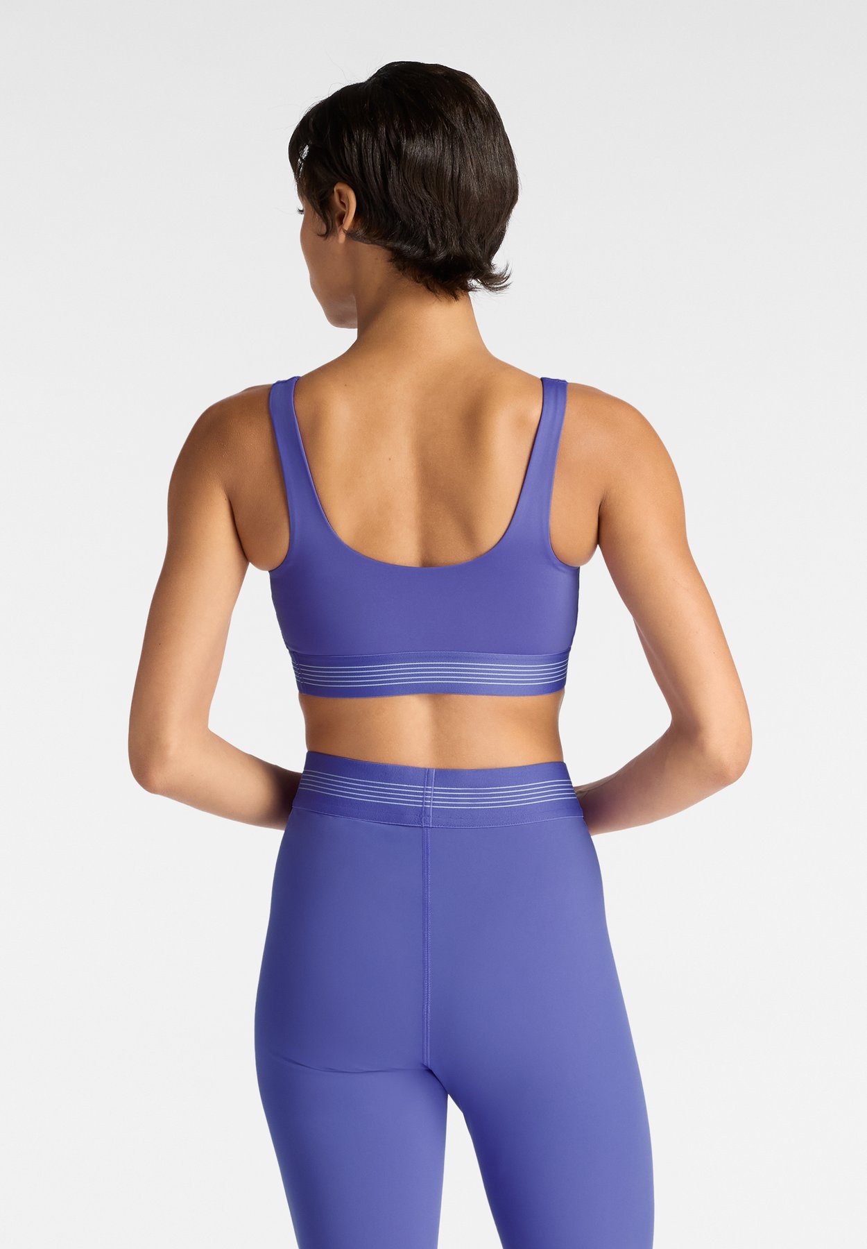 AC TRAIN BRA