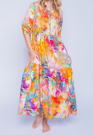 Maxi-jurk met bloemenprint en lange mouwen, met levendige oranje, roze en groene tropische patronen. Lichtgewicht stof; gelaagd ontwerp met zakken.