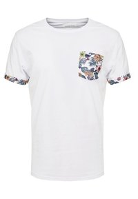 Thumbnail Image 5