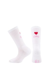 Chaussettes blanches côtelées avec le texte rose "I ❤️" et "CIAO". Texture douce, longueur au-dessus de la cheville, talon et orteils renforcés pour plus de durabilité.