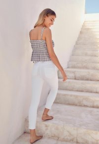 Next CROPPED - Mom jeans - white