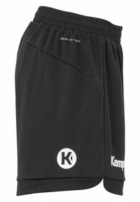 Zwarte sportshorts van lichtgewicht materiaal, met een elastische tailleband, zijnaadontwerp en bedrukte logo-accenten.