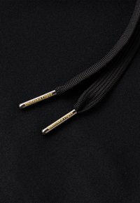 onitsuka tiger tracksuit