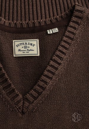 Superdry & Co, SUPERDRY WASHED V NECK JUMPER.. - Jersey de punto - dark brown