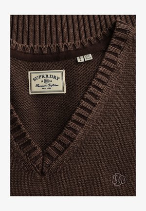 Superdry & Co, SUPERDRY WASHED V NECK JUMPER.. - Jersey de punto - dark brown