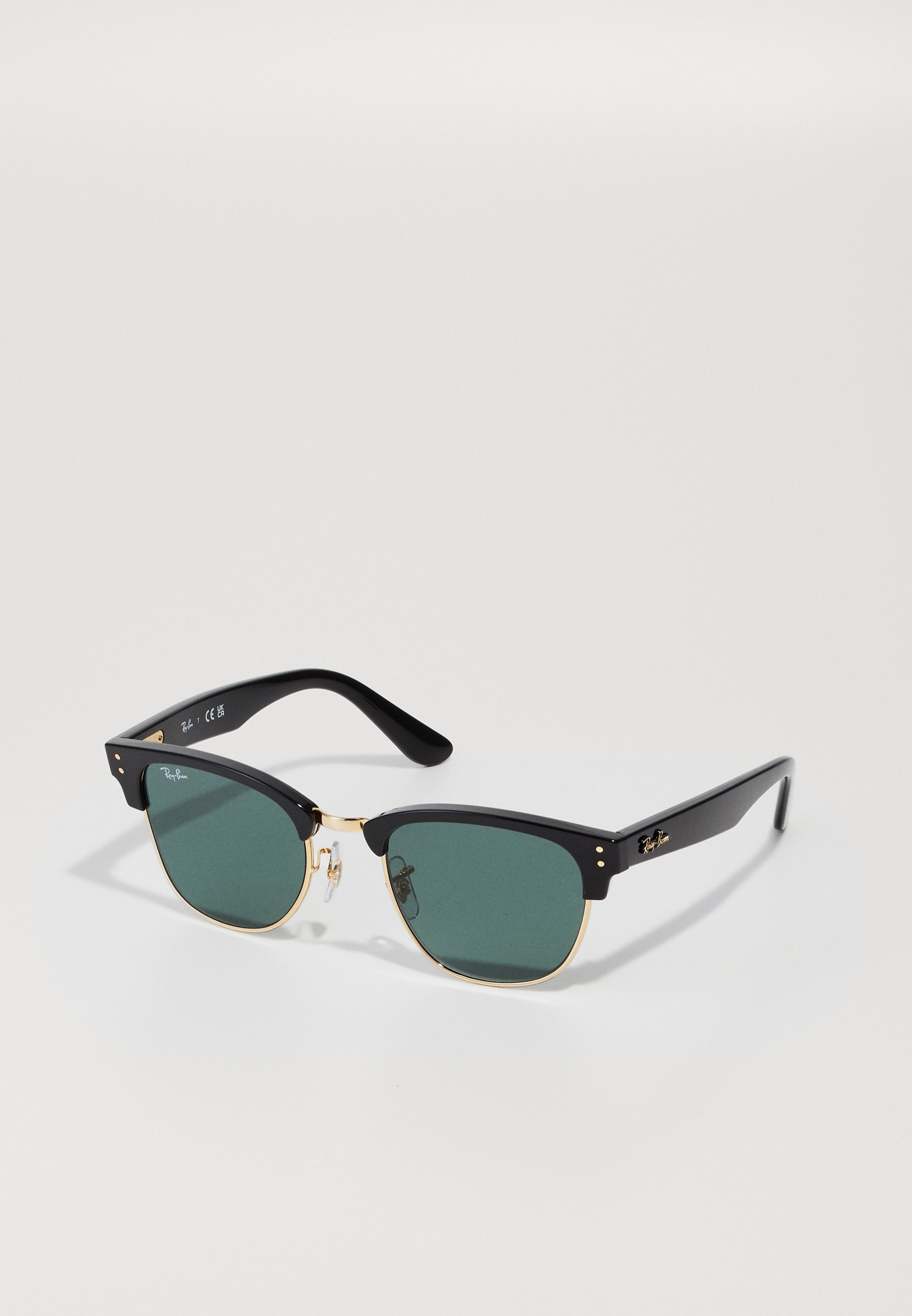 Ray-Ban Clubmaster Sunglasses Black and Gold with Dark Green Lenses CLUBMASTER CLASSIC Sunglasses in Black On Gold and G-15  main image 2