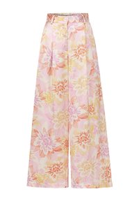 Blumenweite Hosen aus leichtem Stoff mit großen rosa, gelben und orangefarbenen Blumenmustern. Vorderer Knopfverschluss und Falten.