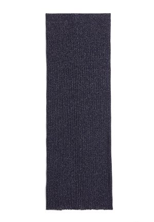 Strickschal in dunkelblau mit metallischem Schimmer. Gerippte Textur, rechteckige Form und ein weicher, dehnbarer Stoff. Keine sichtbaren Beschläge oder Akzente.