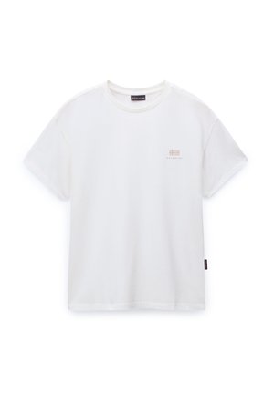 Witte katoenen t-shirt met een ronde hals, korte mouw en een klein geborduurd logo op de linker borst. Gladde textuur, standaard pasvorm.