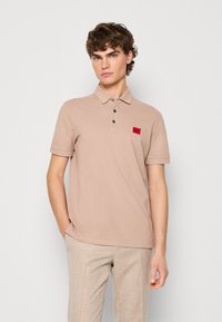 HUGO DERESO - Poloskjorter - medium beige