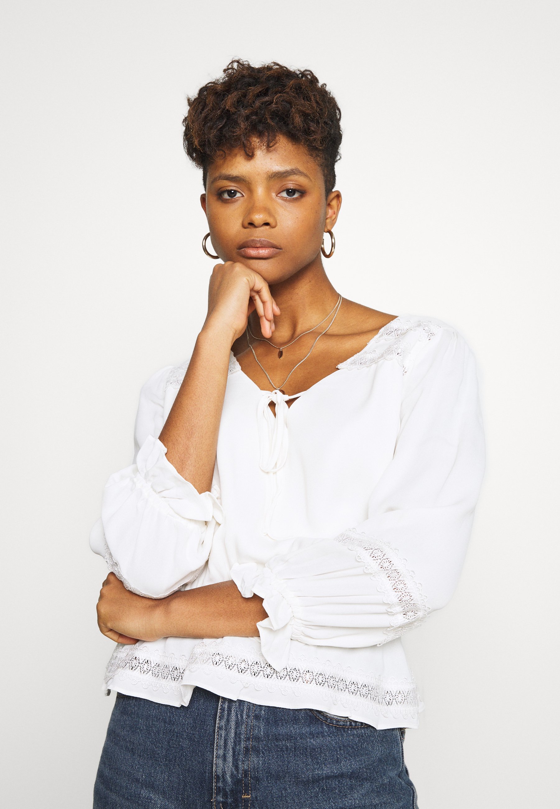 Forever New RAINA 3/4 SLEEVE TIE FRONT 