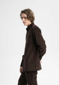 MELA NIMIT - Overhemd - walnuss