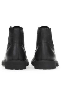 Kazar ADRIC - Botines con cordones - black