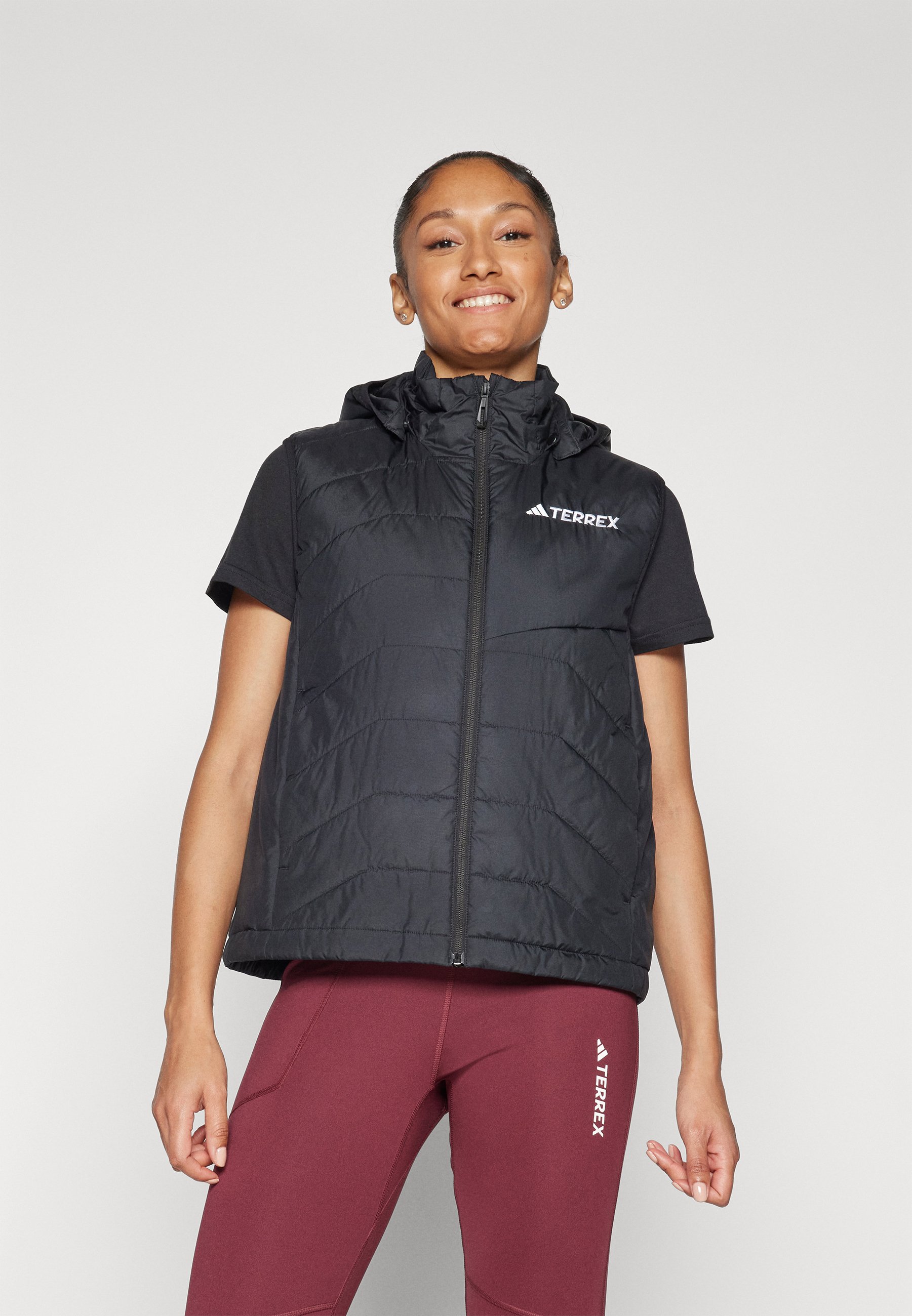 Adidas Terrex MULTI CLIMAWARM INSULATED HOODED - Bodywarmer - black/zwart -  Zalando.be