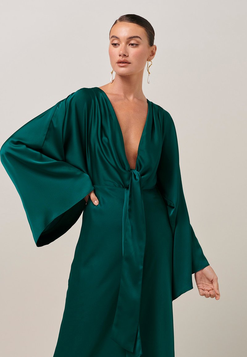 sachin and babi light blue dress Emerald Green Satin Maxi Dress, Elegant Long Sleeve Wedding Guest Dress,  Women Party Dress