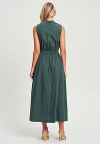 WILLA LINA - Marškininė suknelė - emerald