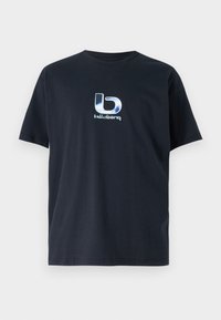 Juodas medvilninis marškinėliai su trumpomis rankovėmis, ant priekio esantis metalizuotas mėlynas logotipas. Klasikinio apvalaus kaklo dizainas, lygi tekstūra.