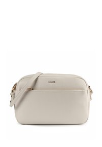 Borsa a tracolla in pelle beige chiaro, con superficie testurizzata, tasca anteriore con cerniera e tracolla regolabile. Logo del marchio visibile sul davanti.