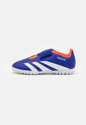 PREDATOR CLUB TF UNISEX - Botines de fútbol para césped - lucid blue/footwear white/solar red
