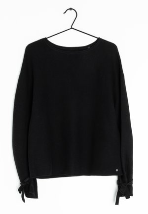 Stickad tröja - black