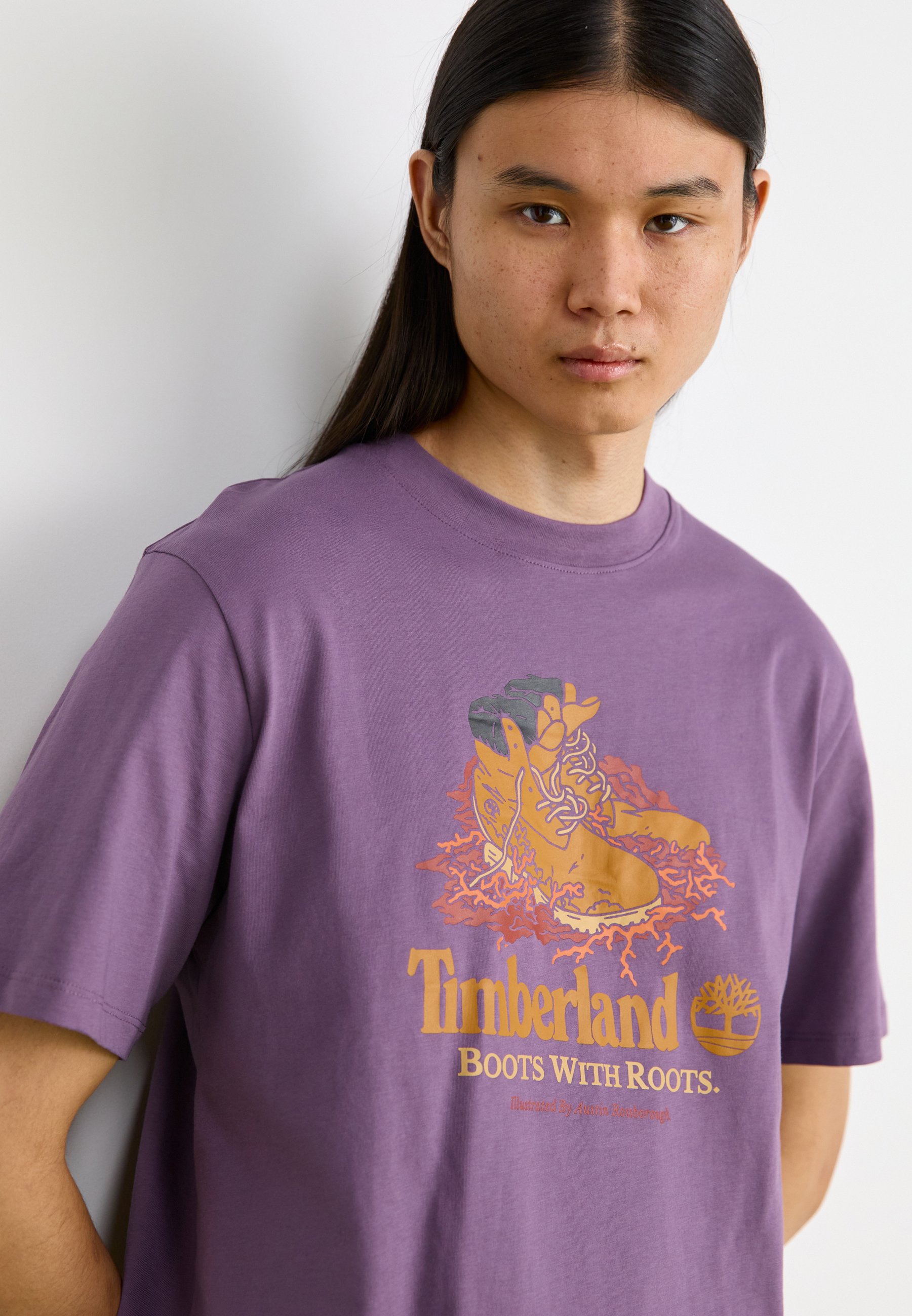 Tシャツ・カットソー TIMBERLAND Men T-shirt Violet TB0A2BPR ENX1 Timberland FRONT BOOT GRAPHIC TEE - Print T-shirt - vintage