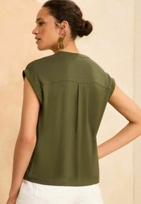Love & Roses Apdrukāts T-krekls - khaki green