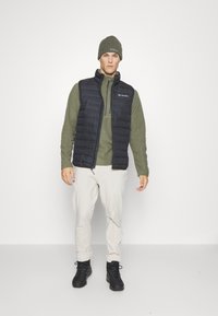 Columbia FAST TREK™ III HALF ZIP FLEECE - Fleecepullover - stone green/shark