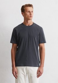 Marc O'Polo - REGULAR - Basic T-shirt - dark navy Thumbnail Image 1