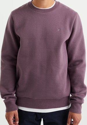 Sweater - purple