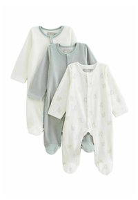 Trois pyjamas pour bébés : un blanc avec des motifs d'animaux, un gris clair et un crème. Tous comportent des manches longues et des pressions.