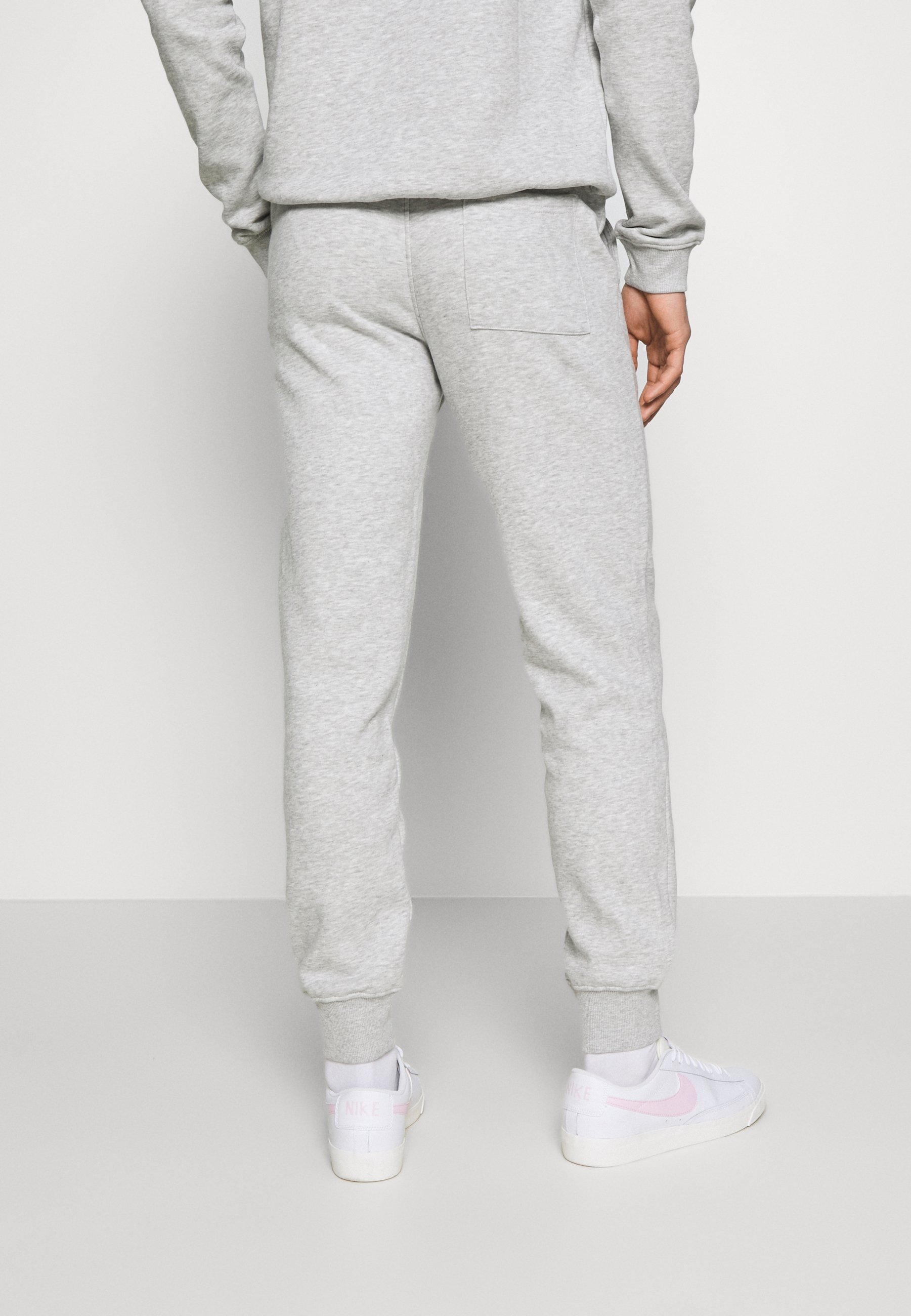 Pier One SET - Chándal - light grey/gris claro - Zalando.es