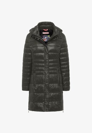 Puffer coat in dark green, polyester material, featuring a hood, zippered front, two side pockets, and a quilted design with horizontal stitching.