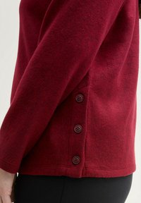 TOM TAILOR MIT KNOPFDETAILS - Maglione - deep red melange