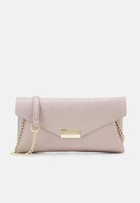Clutch bag in light beige fabric with a textured finish, featuring a gold chain strap and a gold logo plate on the front.