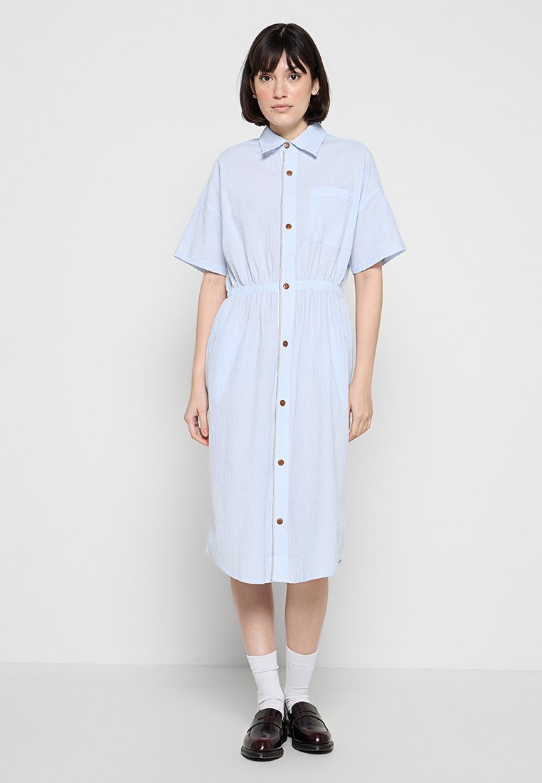 Vestido camisero