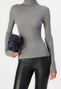 Samsøe Samsøe Langærmet T-shirt - grey