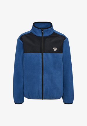 Blauwe fleece jas met zwart bovenpaneel, hoge kraag, rits aan de voorkant en logo-accent op de linkerborst. Beschikt over elastische manchetten en zoom.