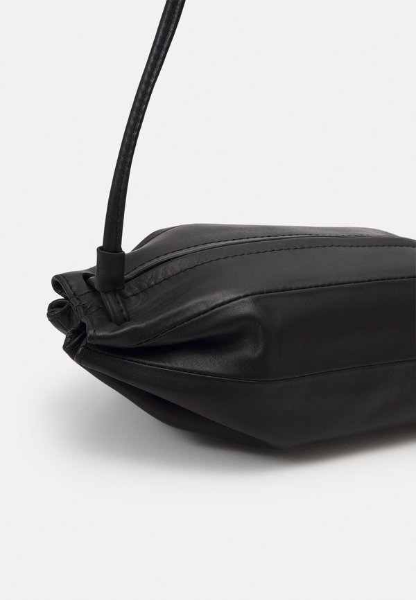 PIKKU KARLA BAG - Cross body bag4