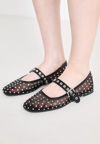 Baleriinad - black