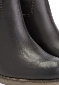 Travelin Botines - dark brown