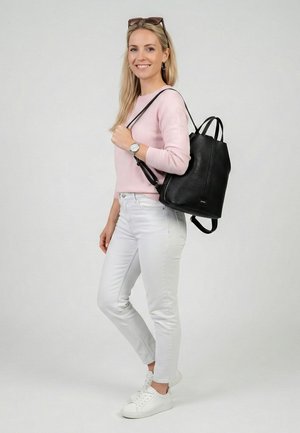 SURI FREY, Tagesrucksack - black